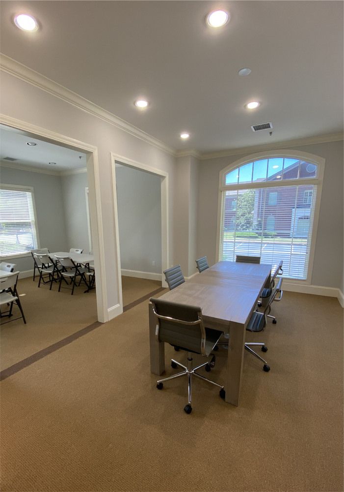9050 Corporate Gardens Dr, Memphis, TN, 38138